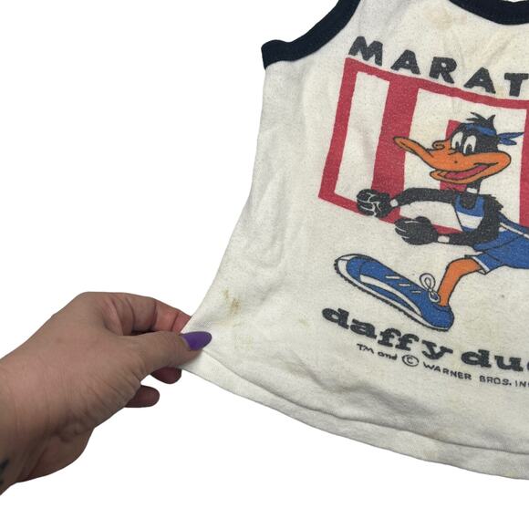 Vintage 80s Looney Tunes Daffy Duck Running Marathon Tank Top White Toddler 6 - Picture 4 of 5
